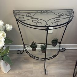 Entry way table .