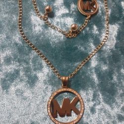 💥Beautiful Necklace Set💥