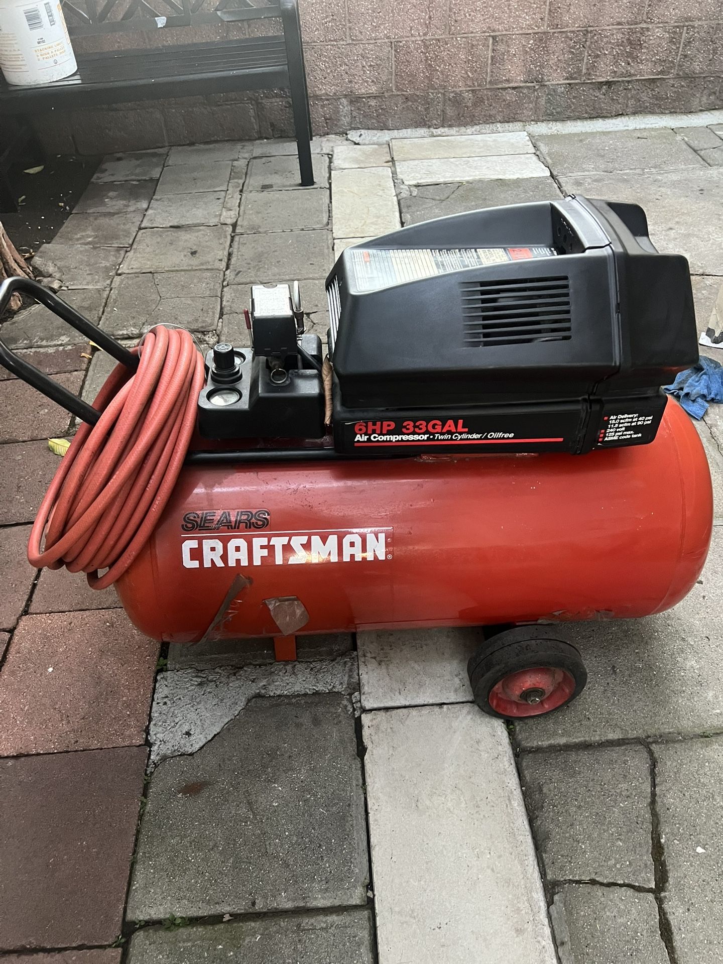 X92 Df Compressor Air Compressor for Sale in Carson, CA - OfferUp