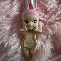 Sonny Angel bunny hipper