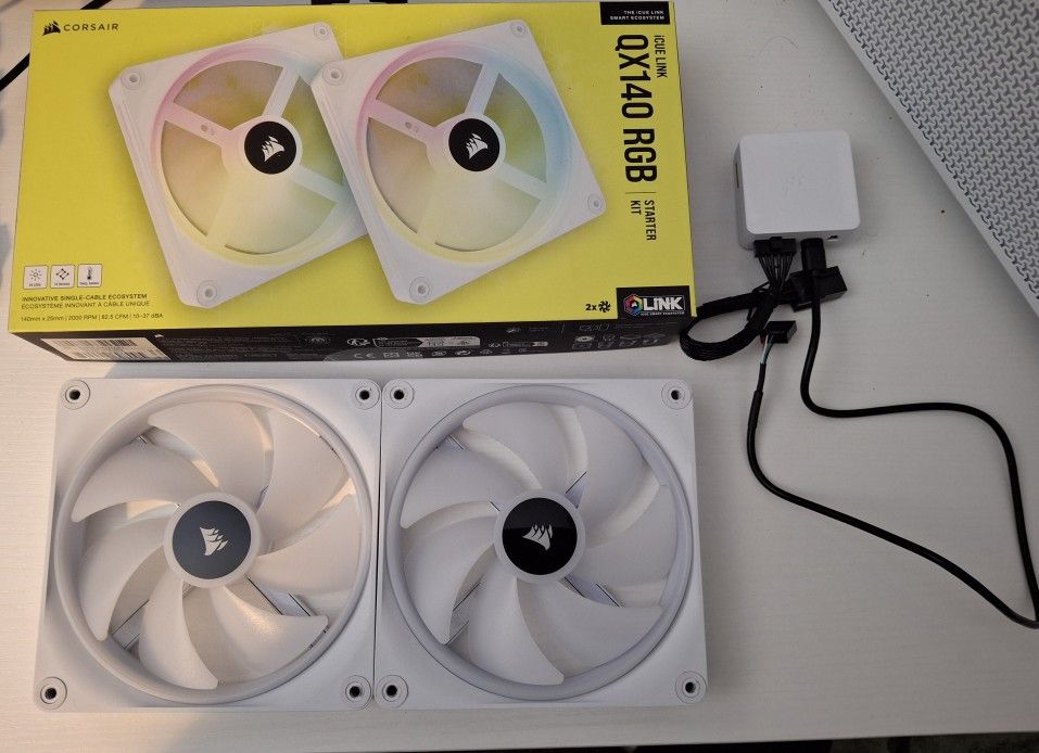 Corsair ICUE LINK QX 140 RGB PC Fans White