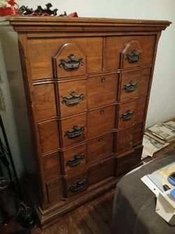 Dresser