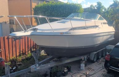 Boat wellcraft Martinique 270