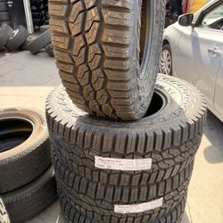 35x12.50r17 Hankoon Tires Nuevas Con 65,000 Millas De Garantía Las 4