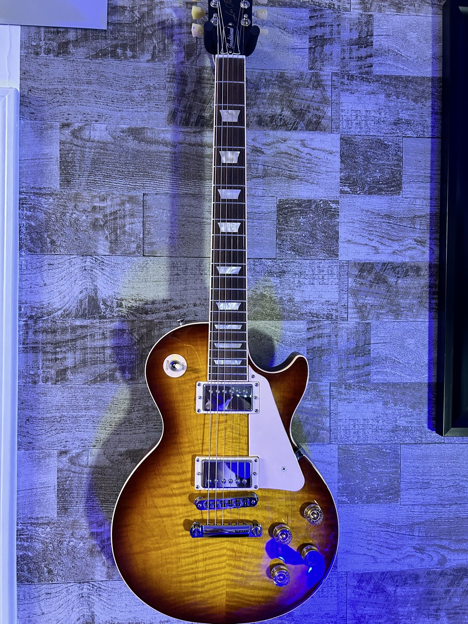 2011 Les Paul Traditional