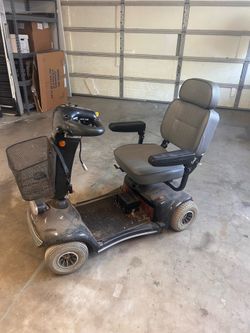 Mobility scooter