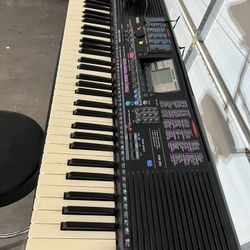 Yamaha Keyboard