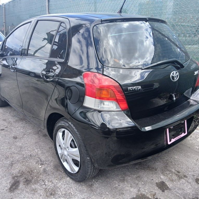 2009 Toyota Yaris