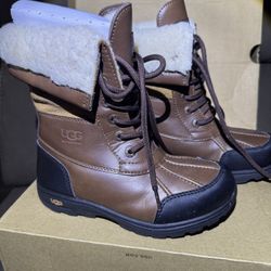 UGG BOOTS FOR GIRLS, SIZE 13