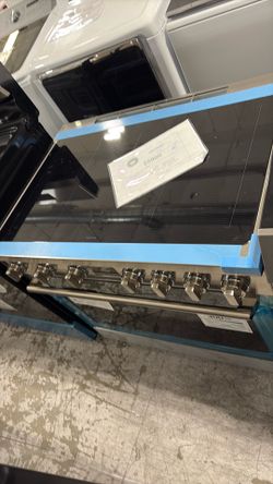 Electrolux single oven induction ranges