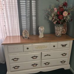 White Dresser (FREE)