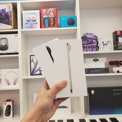 Apple iPhone Air (Unlocked) - Brand New