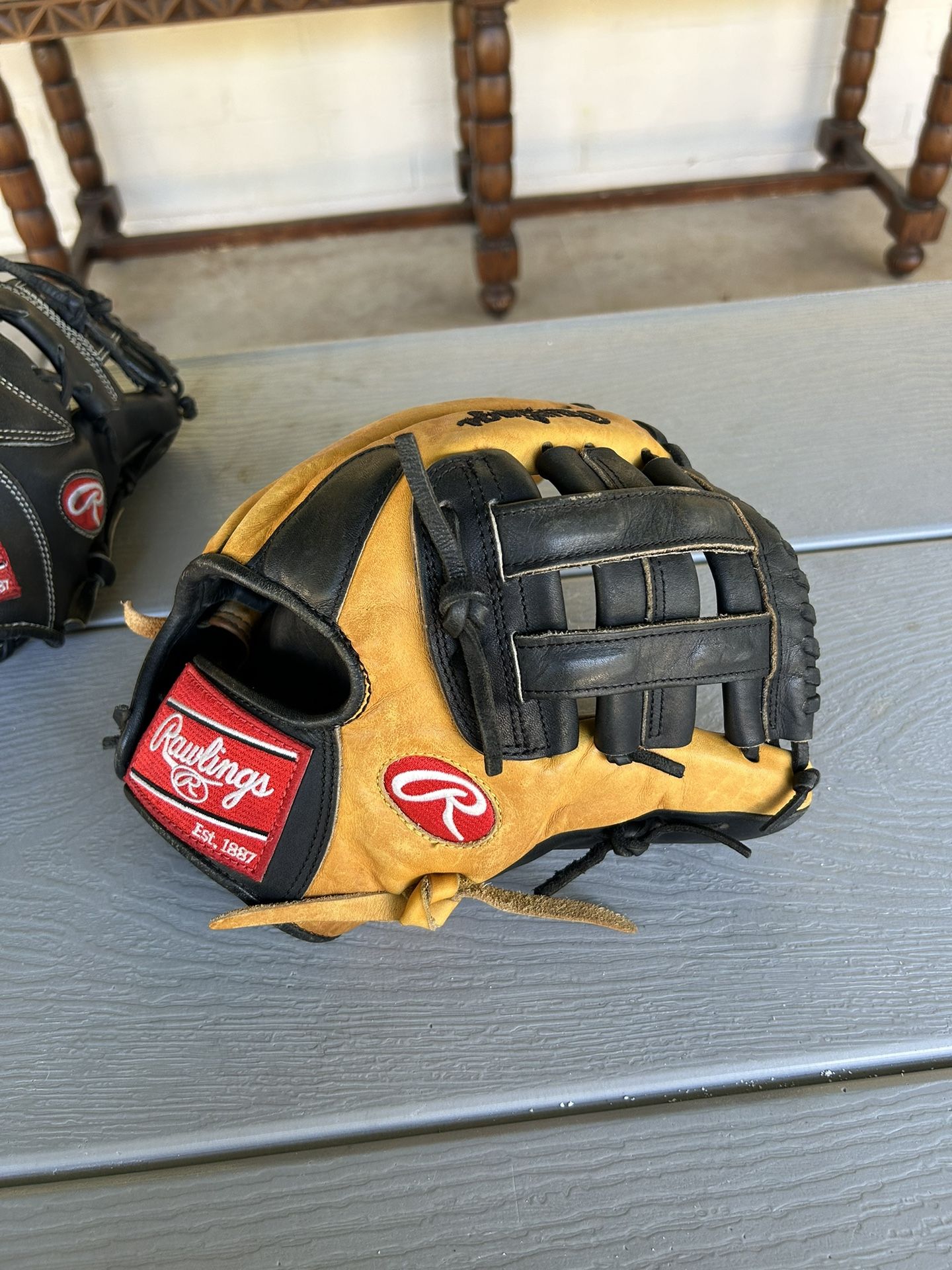 Rawlings Heart Of The Hide Baseball Glove