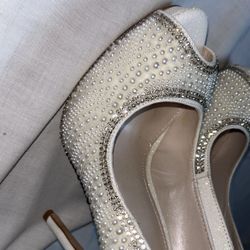 WEDDING HEELS  NEW Never Used 