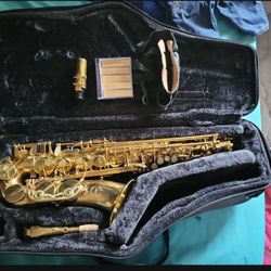 Saxophone Mark Alto 