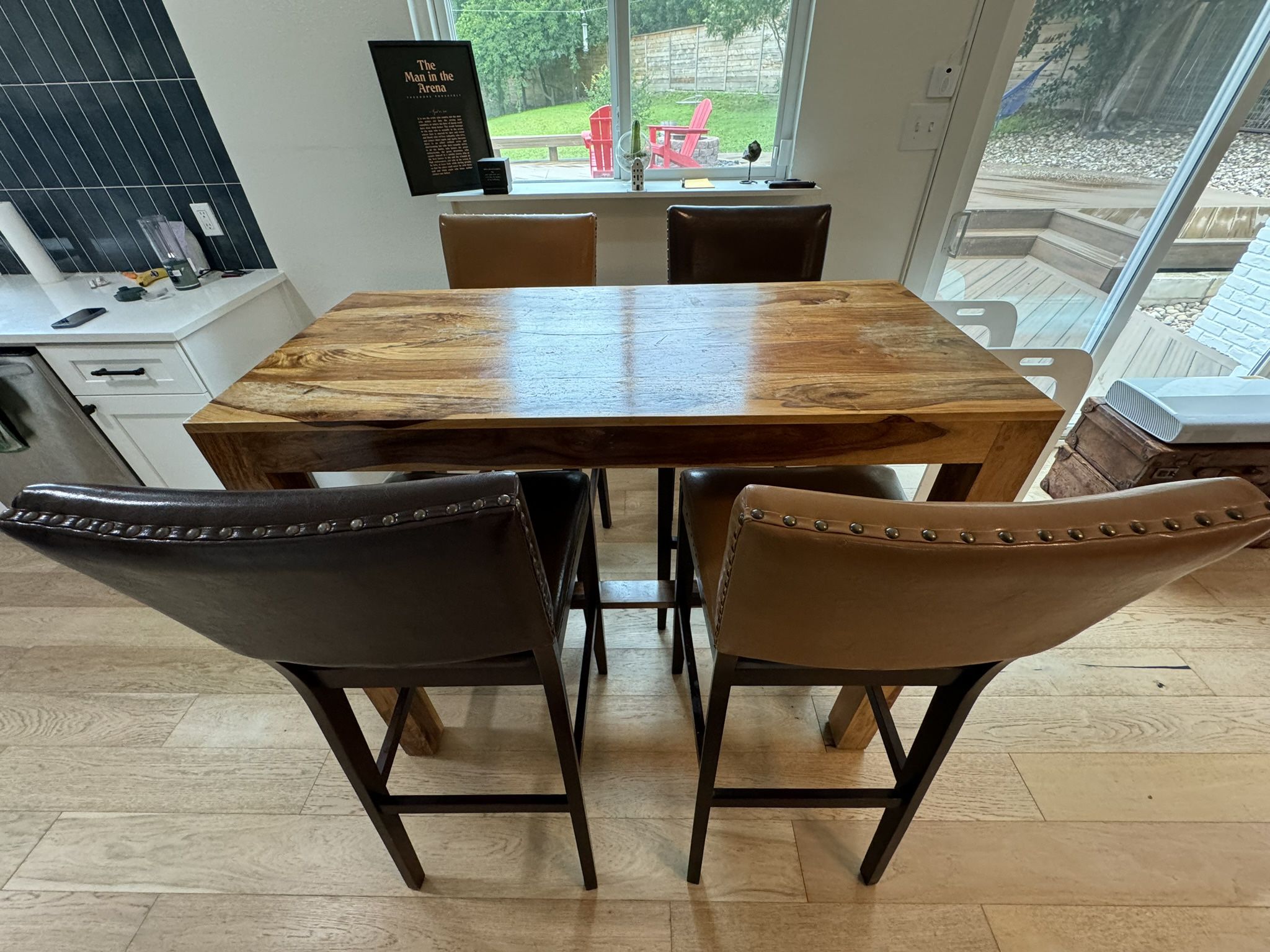 Wood  Coffee Table & 4 Chairs