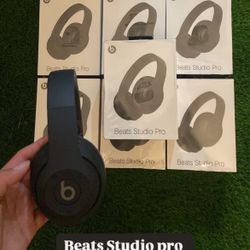 beats studio pro headphones
