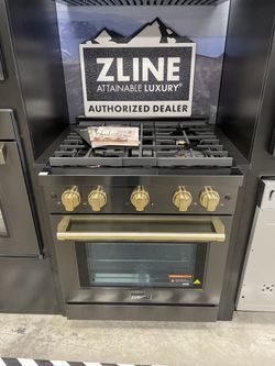 ZLINE Gas Range with Gold Accents 30”