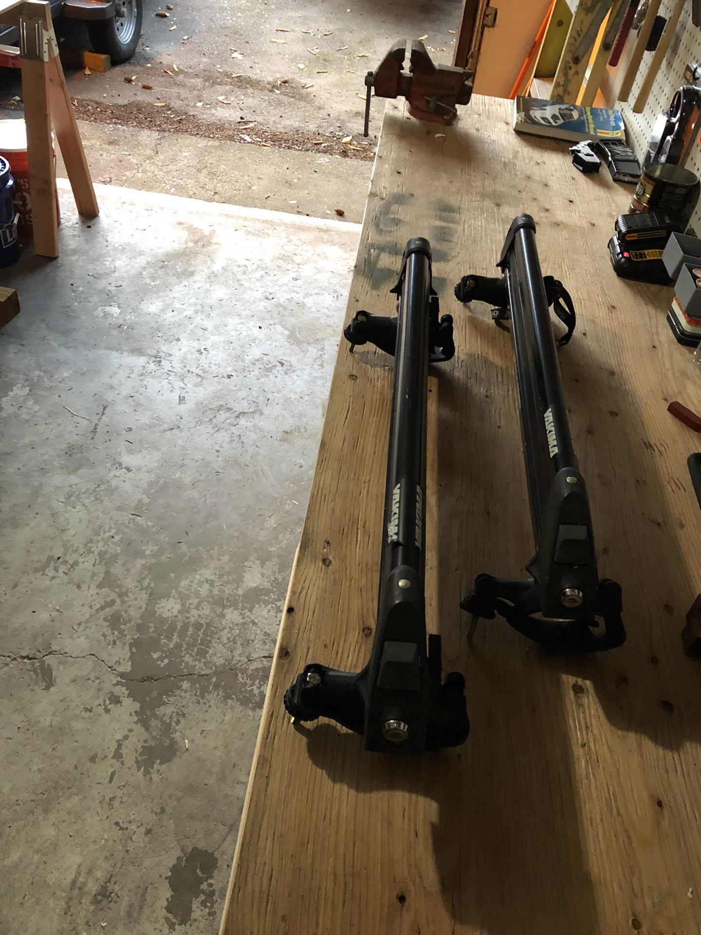 Yakima Ski Rack with bar mount for Sale in Lynnwood, WA OfferUp