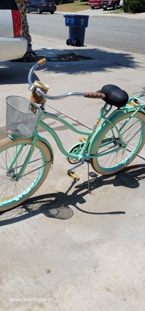 Women 26" Bikes 3 Available All Like New 90 Each