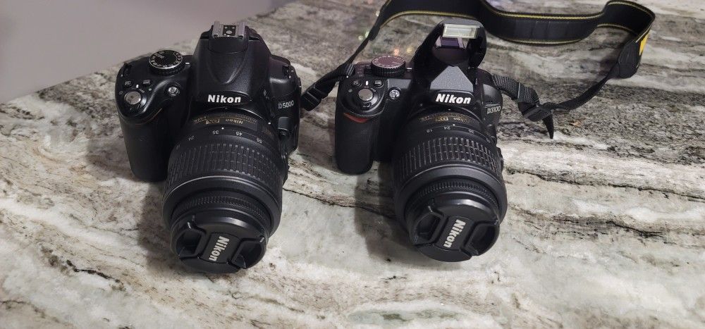 NIKON D5000, NIKON 3000 Both $320