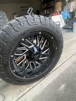 4, 20 Inch Rims For Pick Up Truck.
