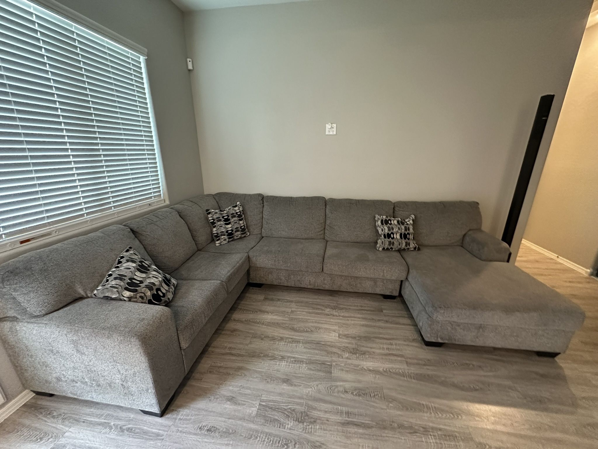 Sectional L Couch