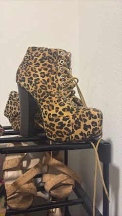 61/2 Delegasi Low Cut Boots