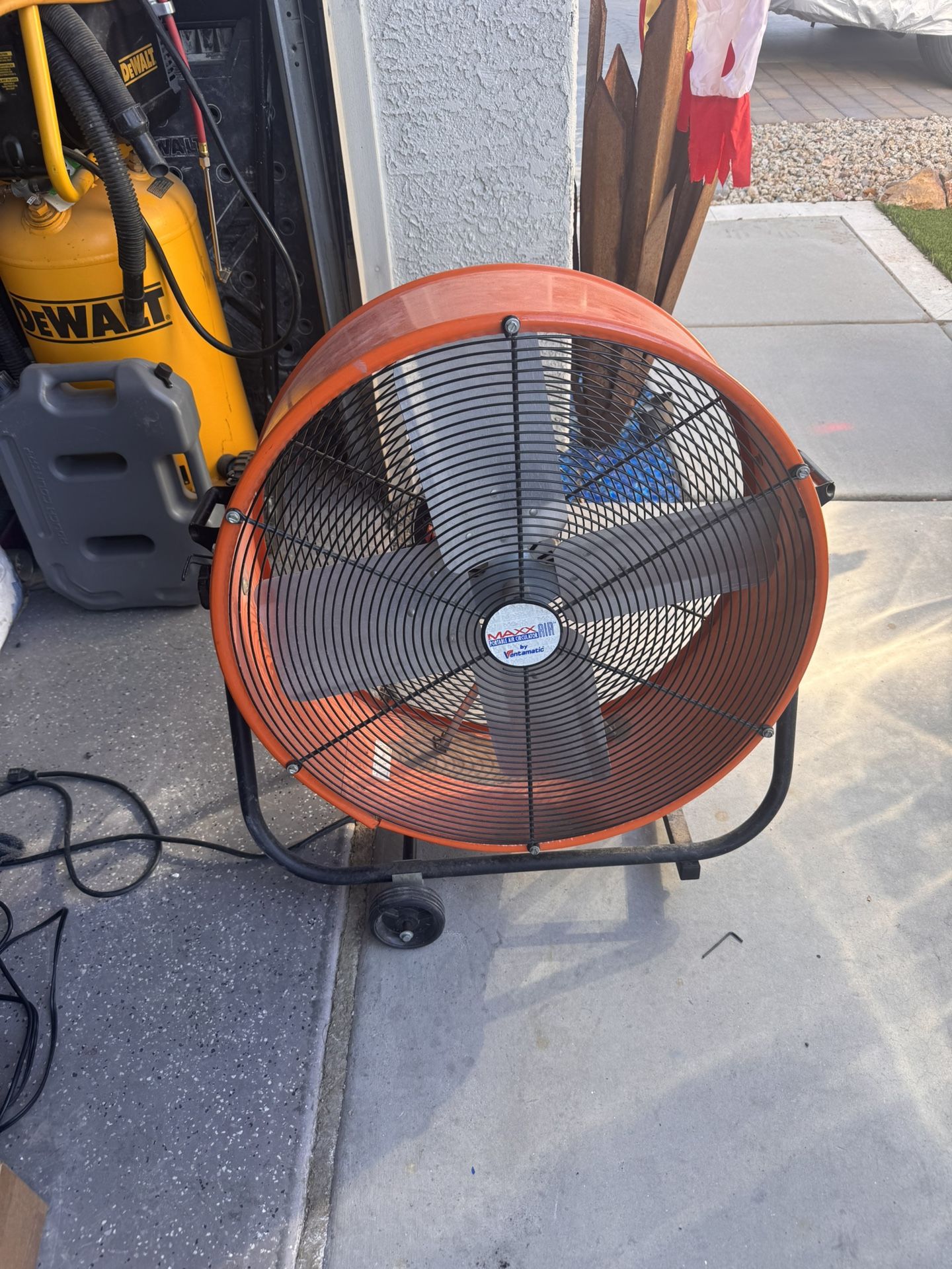 Industrial fan