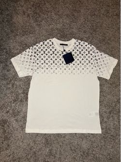Lv shirt size L