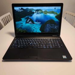 DELL Latitude 5580 laptop 15.6-inch  Intel cire i5 7200 2.50Ghz 7th Gen  12 GB RAM  120GB SSD  Windows 11 pro, Microsoft Office installed.  Nothing wr