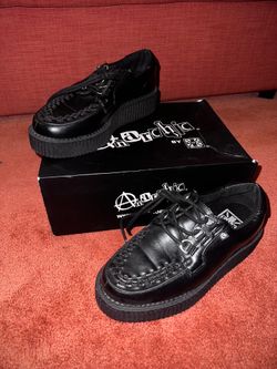 TUK Leather Creepers