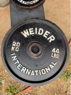 REDUCED Weider International Collectable Weight Plates