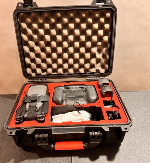DJI Mavic 3 Fly More Combo W. RC PRO + Extras