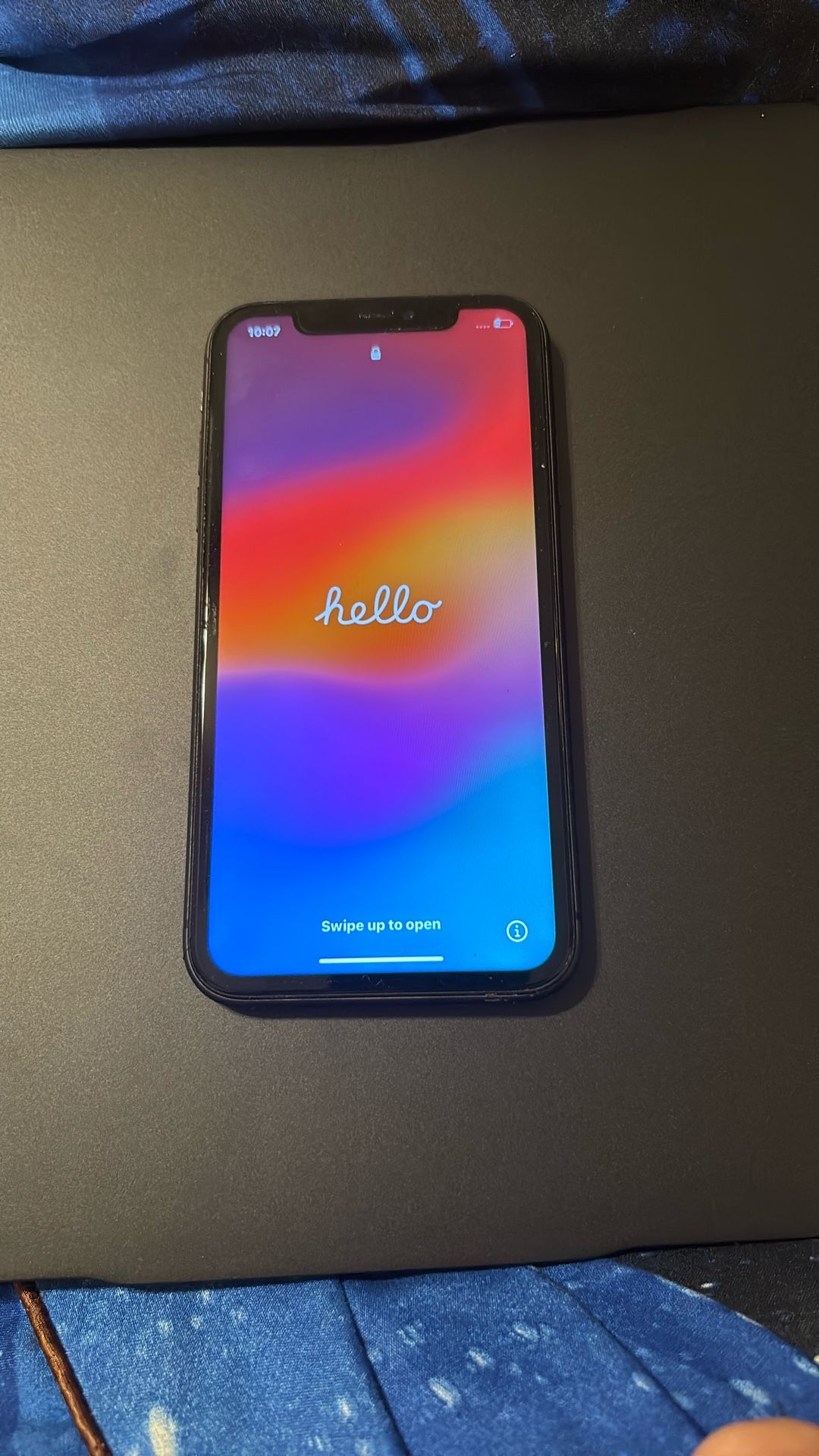 iPhone 11 64GB UNLOCKED! (any carrier)
