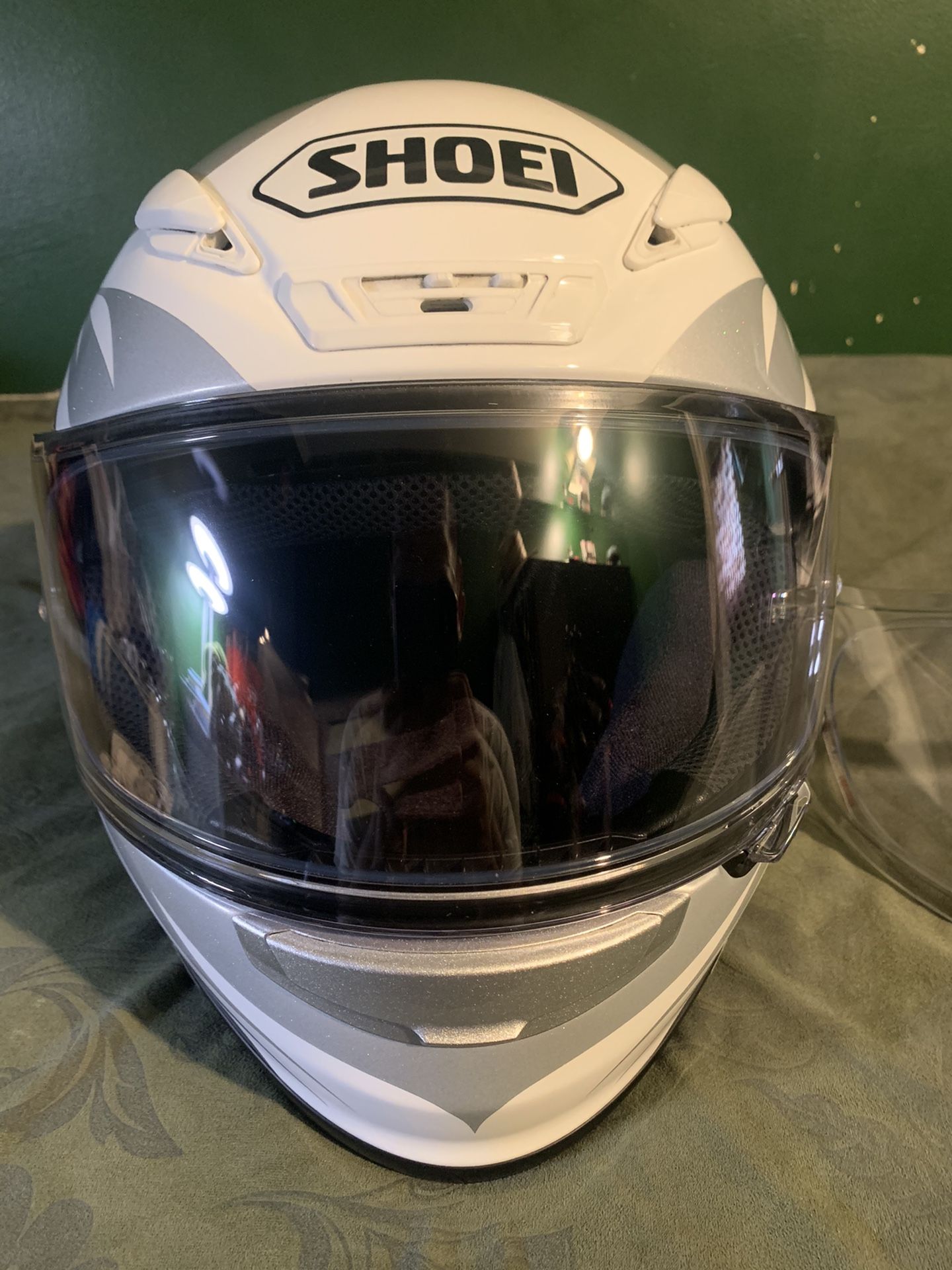 SHOEI RF-1200 Motorcycle Helmet