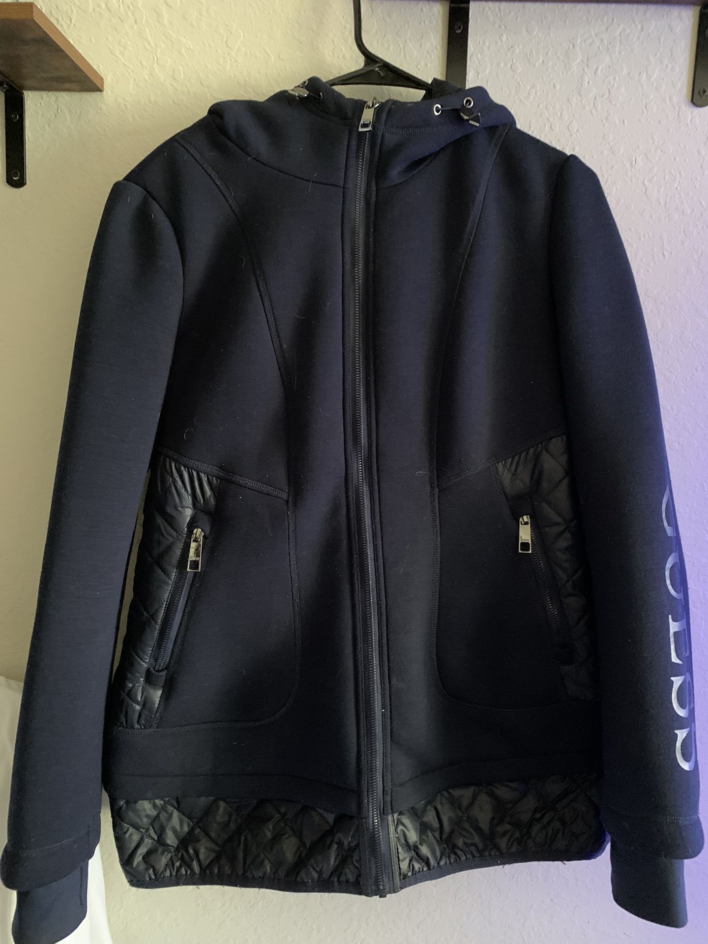 Guess Dark Blue Winter Jacket With Hoodie Size M