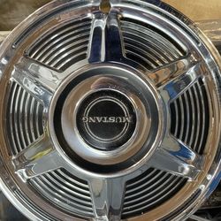 1965 Mustang hubcaps - 13”