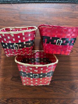 Wicker Christmas baskets
