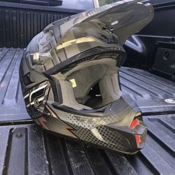 Fly helmet
