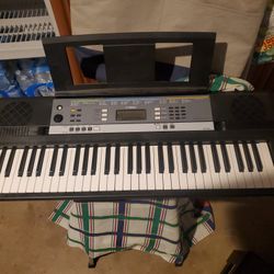 Yamaha Keyboard YPT-240