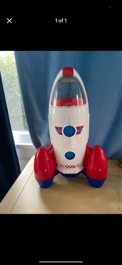 Lakeshore learning rocket toy