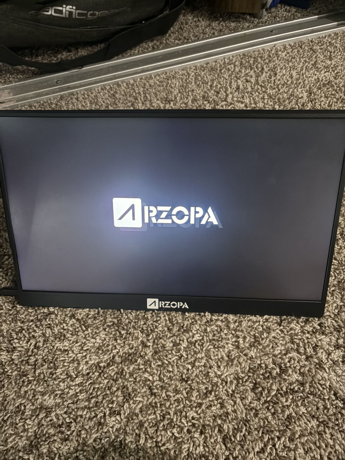ARZOPA Portable Monitor 15.6'' FHD 1080P Portable Laptop Monitor IPS Computer External Screen USB C HDMI Display