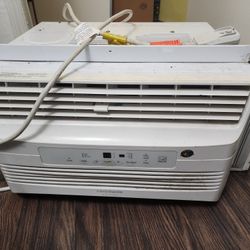 AC Window Unit