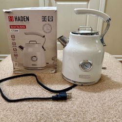 Haden ESTD. England 1958 Dorset Tea Kettle 1.7 Liter