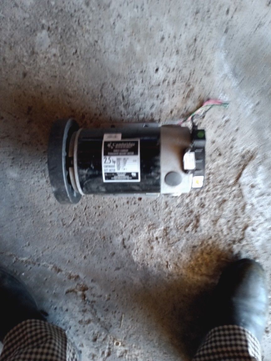 Cambridge 2.5 Horsepower Motor Works Great