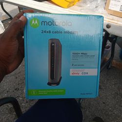 Motorola 24×8 Cable Modem