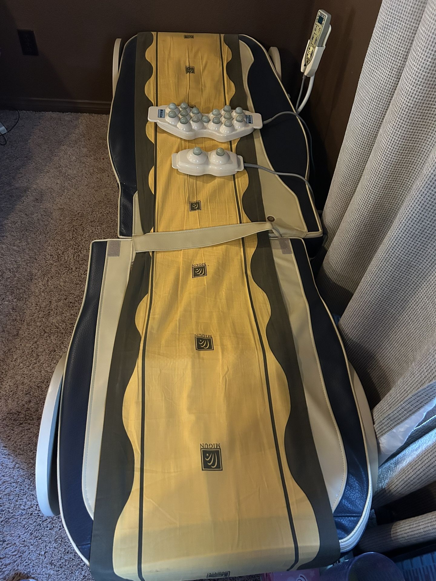 Migun Thermal Massage Bed System 