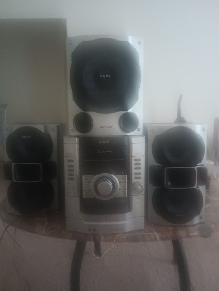 Sony Stereo System