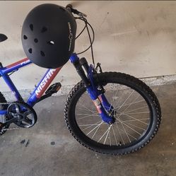 Nishiki Pueblo Mountain Bike with helmet